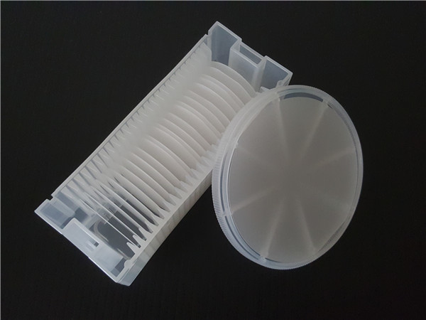 Roundness Edge Grinding Sapphire Wafer Single Side Polished Surface Quality