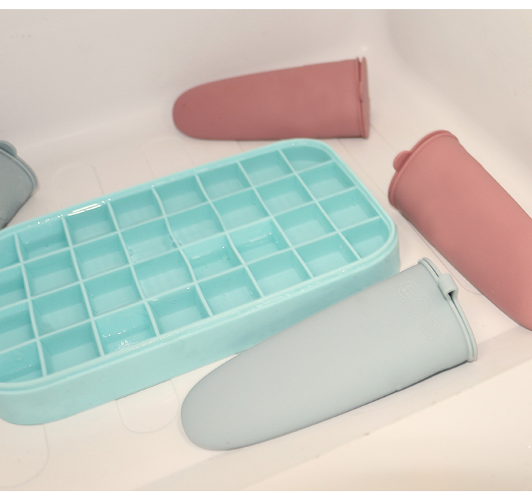 Ice Lolly Personalised Silicone Molds Sustainable With Panton Color