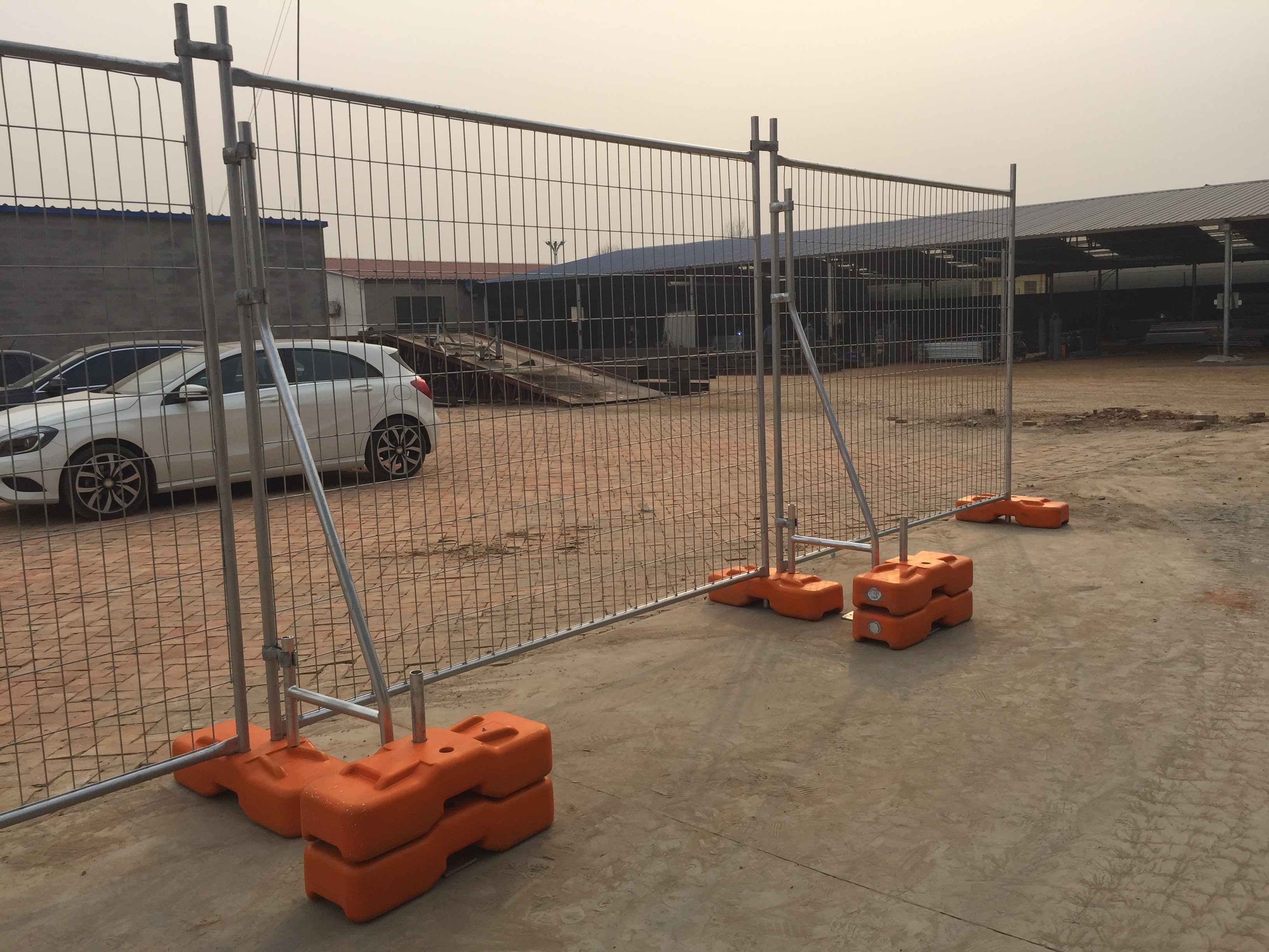 200g/M2 Zinc Coated W2.4m Temporary Steel Fencing For Construction Site Security