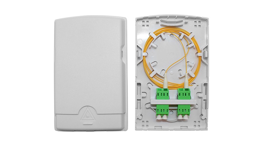 2 Core Fiber Optic Wall Outlet Box , FTTH Termination Box Free Sample Available