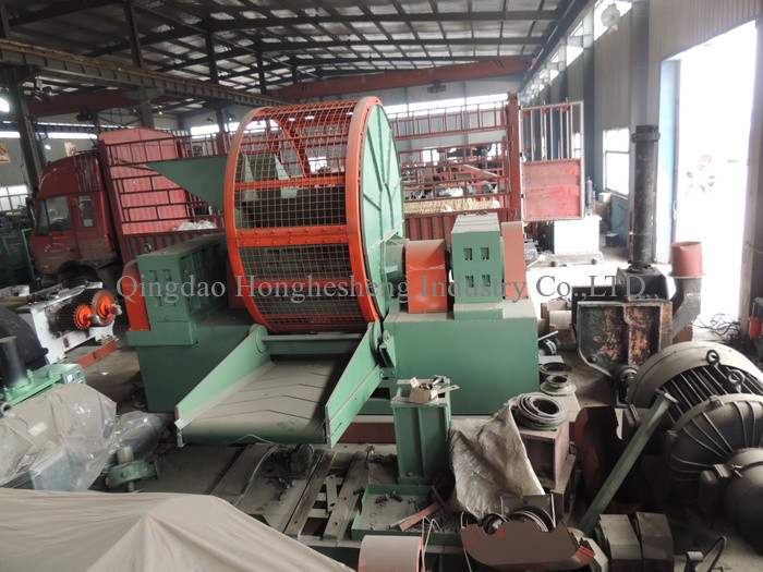 Automatic Used Car Tyre Shredding Machine Double Shaft Plastic Waste Tire Shredder