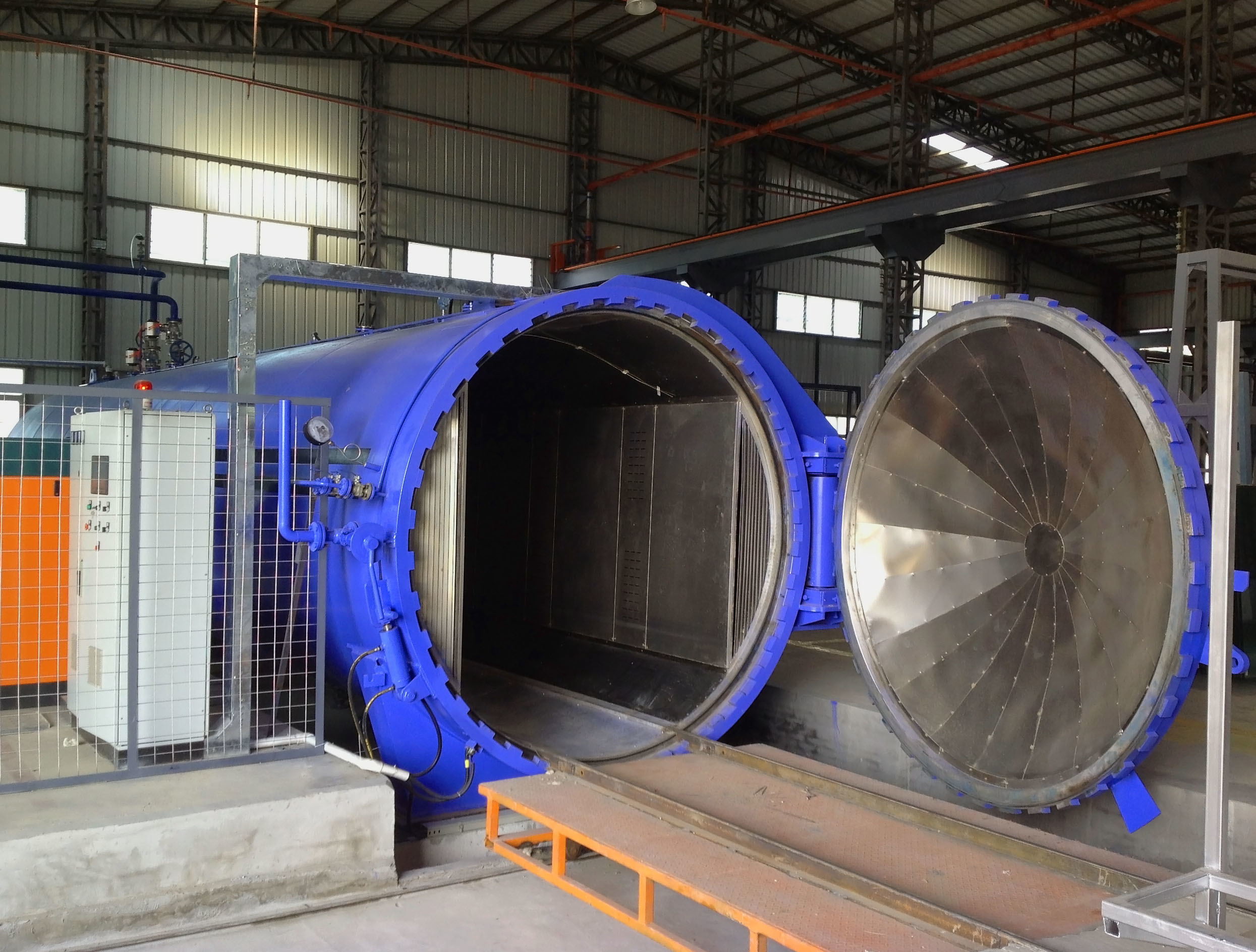 Composite Autoclave can forming method