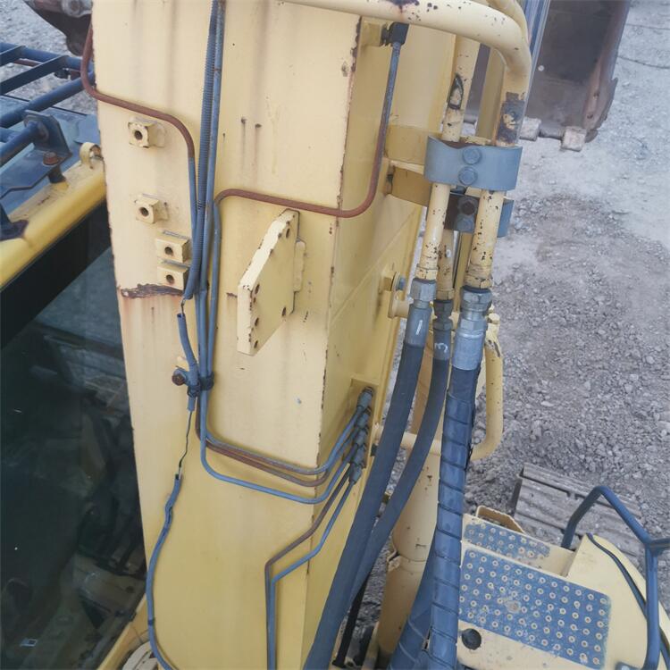 Operating Weight 13400 KG Komatsu PC138 Excavator Original Color 13 Ton for Good Health