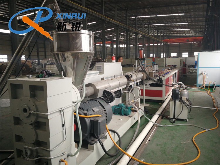 1m Width Plastcic PP Hollow Fence Profile Extrusion Making Machine