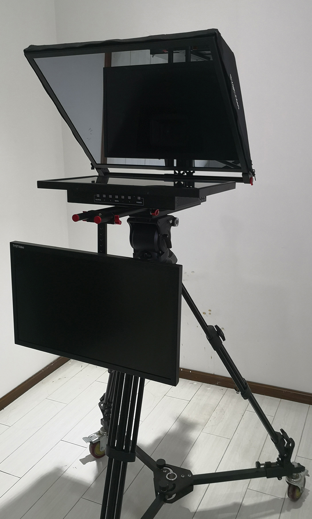 24 inch Dual Screen TV Broadcast Studio Equipment with Wireless Remoter and Built-in Prompter