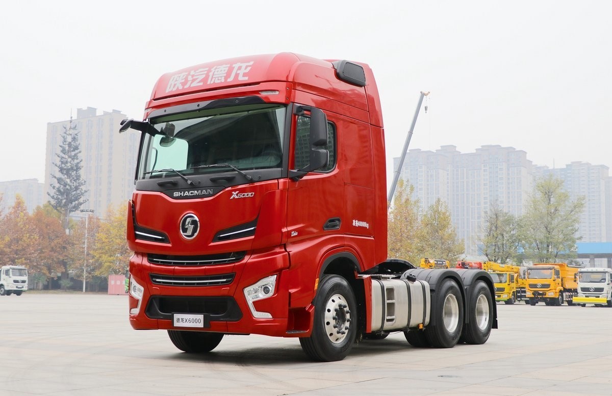 Manual Air Conditioner Heavy Truck Segement Gallop Tractor Tires EuroⅤ Tractor Truck