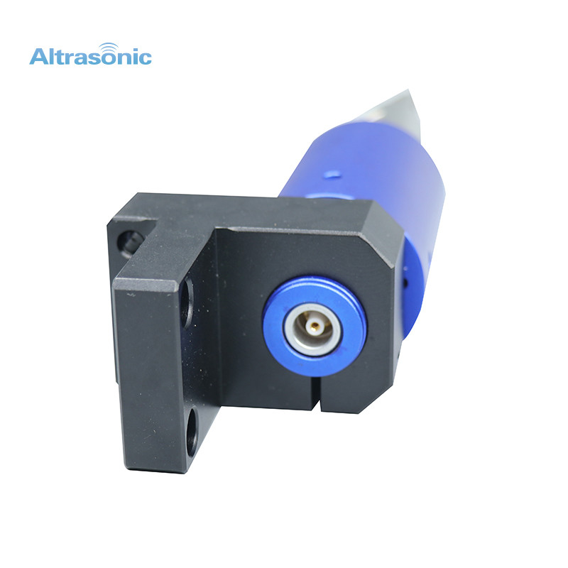 800 Watts 30kHz Frequency Ultrasonic Cutting Machine For Robot System