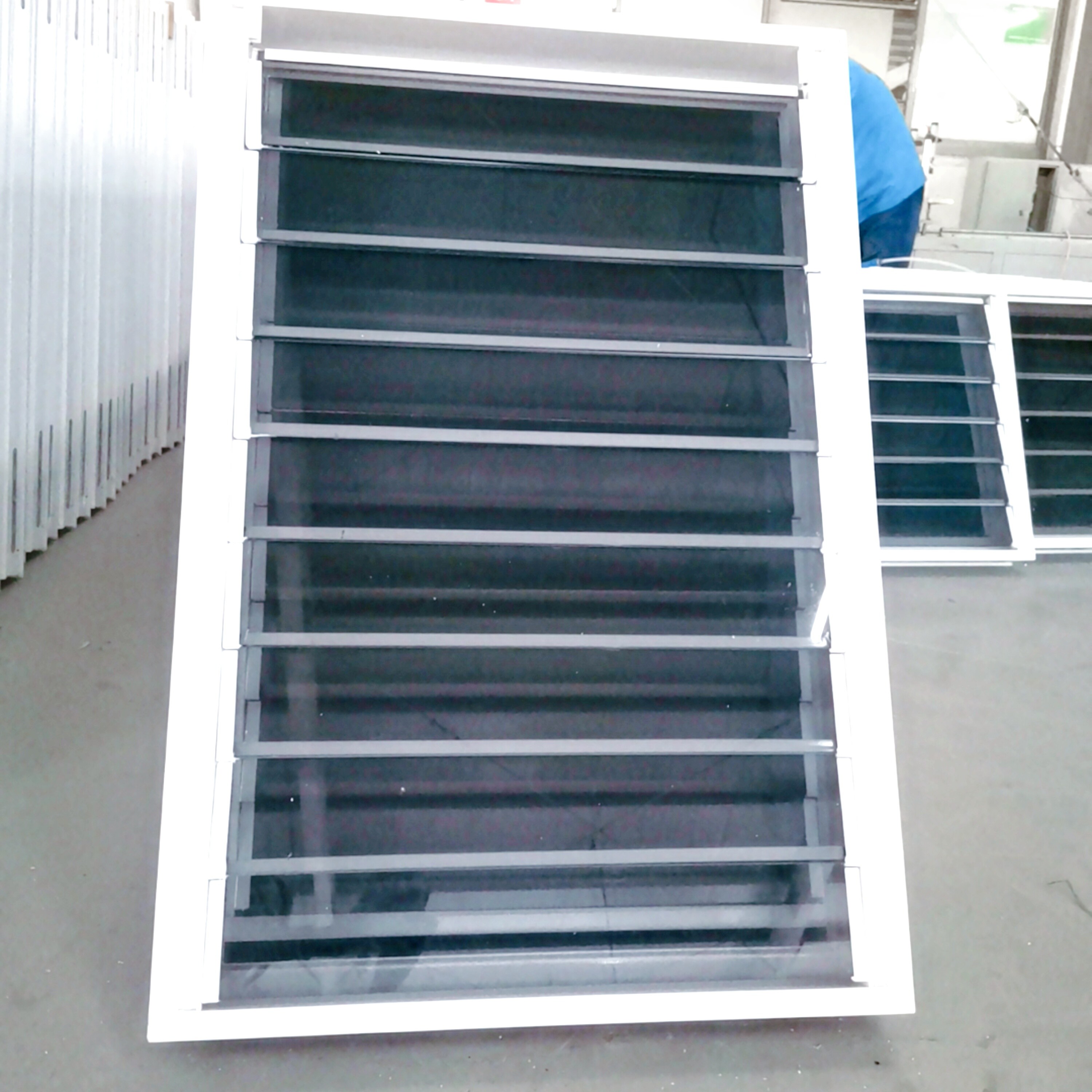 Customizable Louver Window With Adjustable Louver Type And Modern Sample Design Style