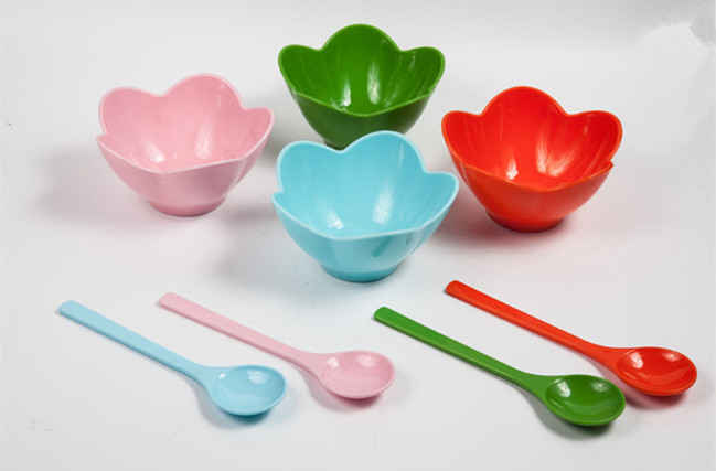 FBAB2072 for wholesales set of 4 ice cream bowls with spoons