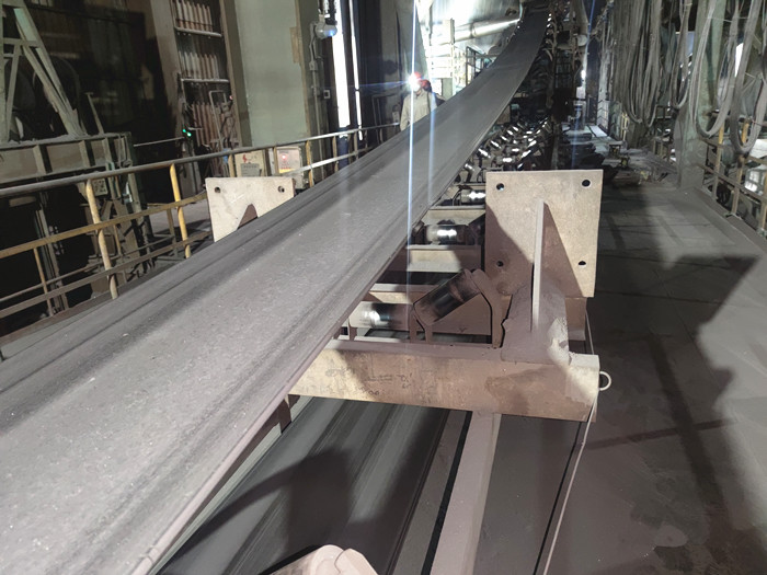 50M Length 650TPH Gangue General Belt Conveyor With Loader