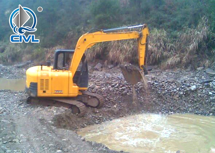 Diesel 0.34m³ Hydraulic Crawler Crane XCMG XE80 for Construction , Yellow