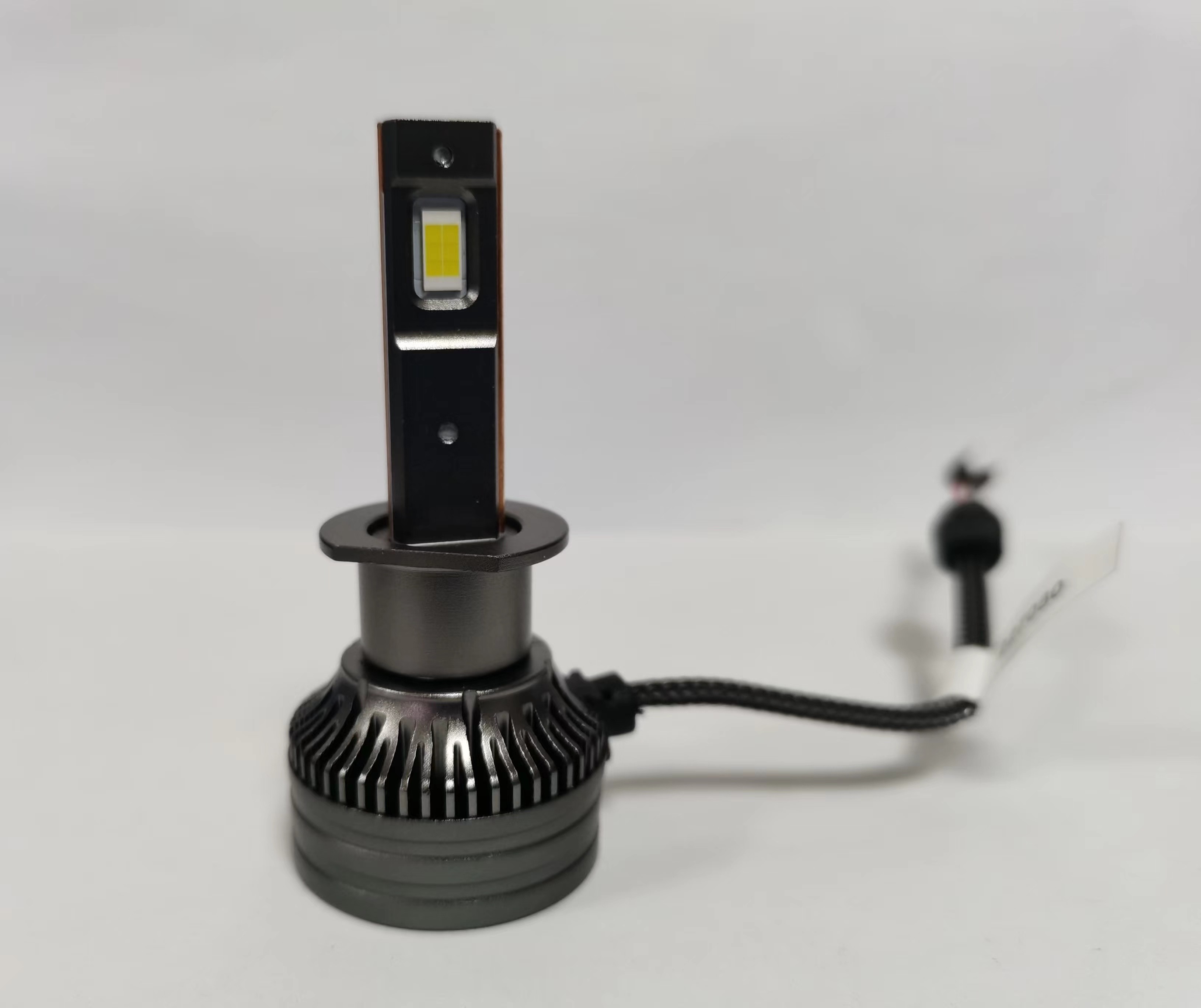 55 W 4950LM 9V 36V H7 Auto LED Light Bulbs For Car Light High Brightness