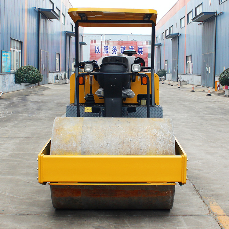 1200 mm Steel Wheel Width Double Drum Roller for Heavy Duty Industrial Compaction