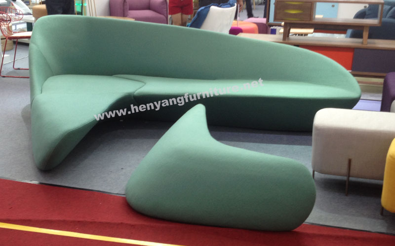Moon sofa from Moon system sofa by Zaha Hadid