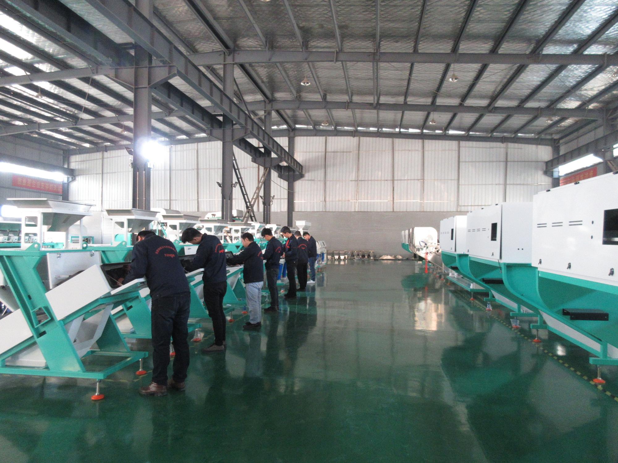 LED Source 1 Chute Grain Color Sorter CCD True Color Selection Technology