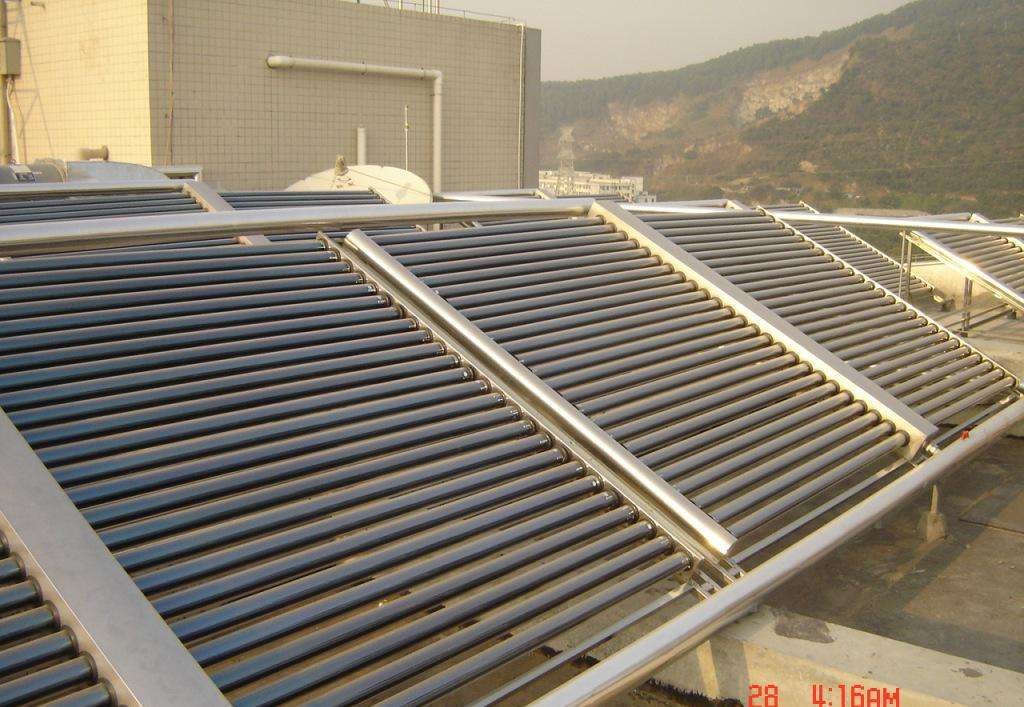 Household Solar Water Heater Evacuated Tube Collector 25-50 T / 58X1800
