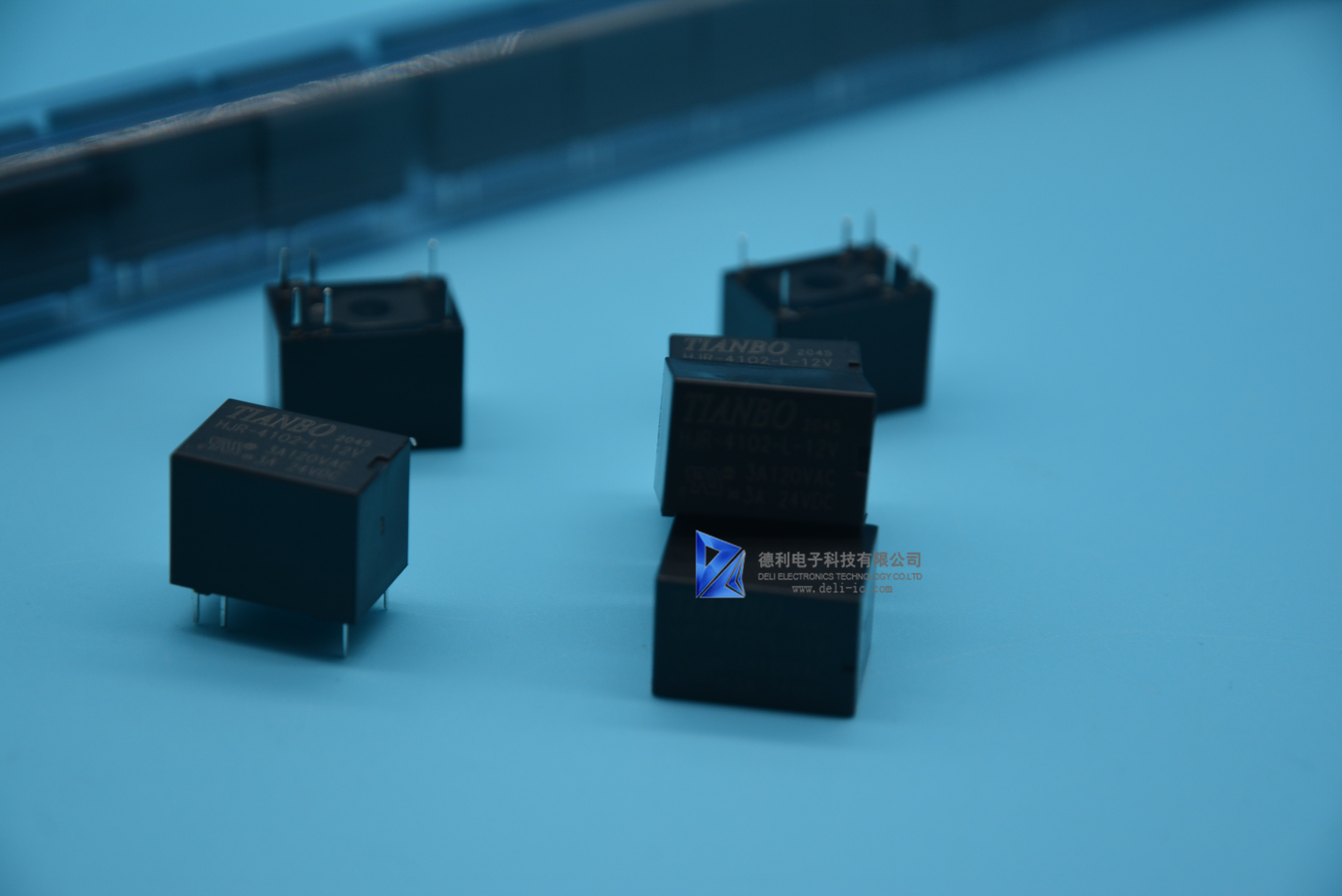 DIP 5A Coil 12VDC Low Signal Relays HJR4102-L-12VDC-S-Z
