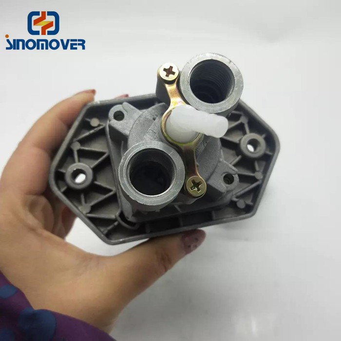 WABCO Original Parts Spare Parts 9617230040 Hand Brake Valve Use For HOWO SHACMAN FAW DAF MAN Truck