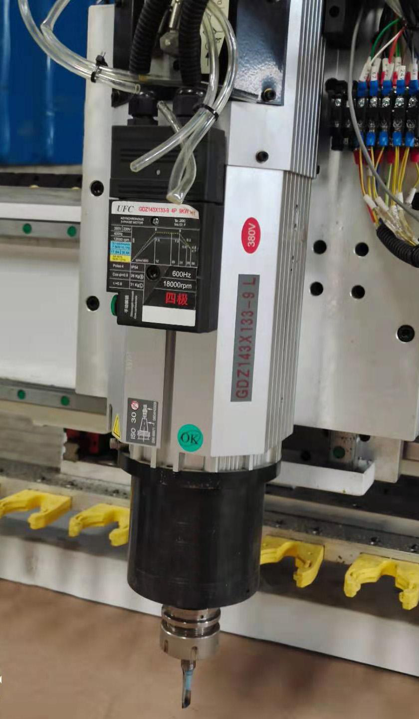 Woodworking 3 Axis Cnc Router Machine 6kw 40m/Min