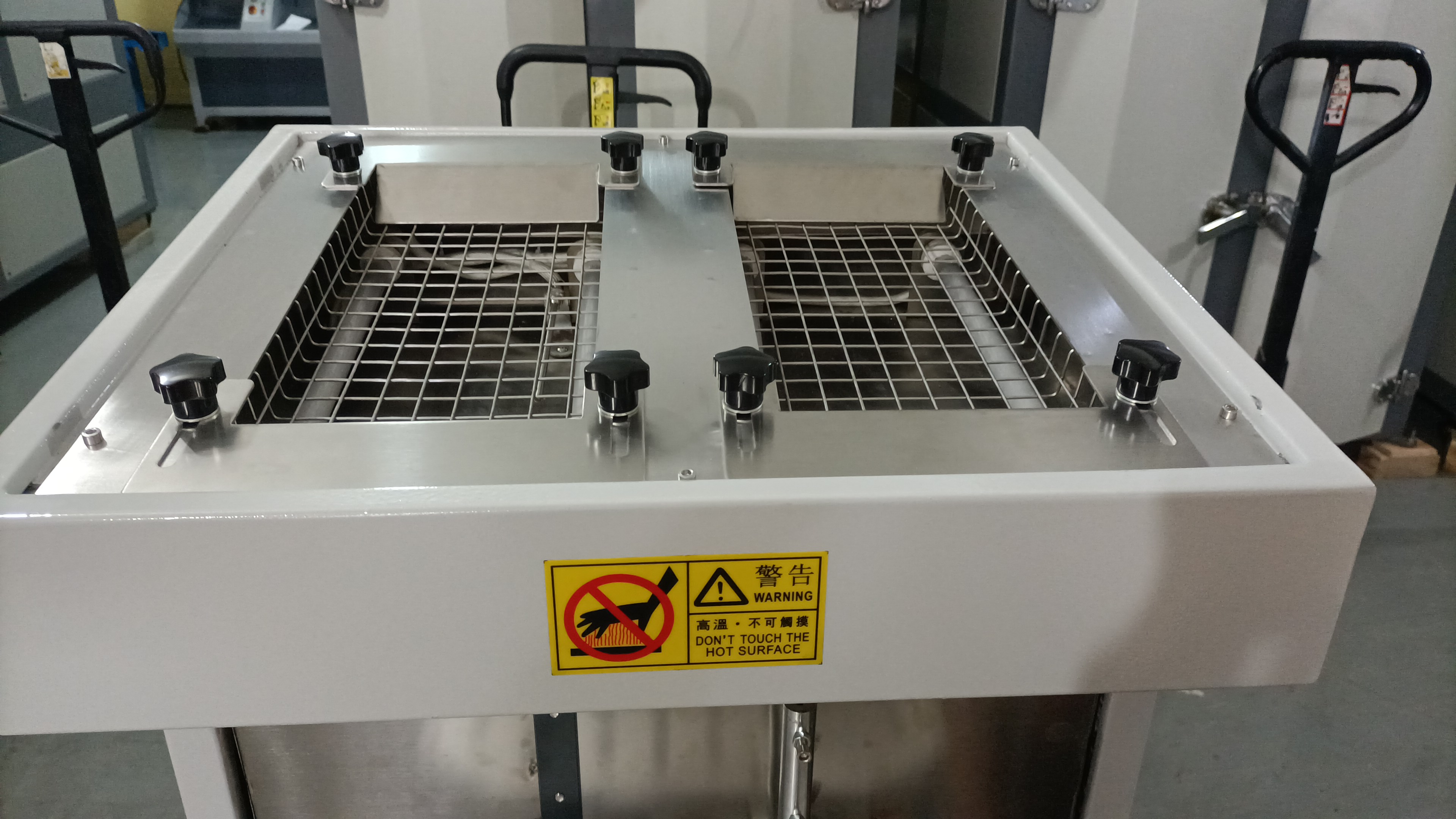 Automatic Rotary Infrared Glue Activator Machine 220V Shoe Manufacturing Machines