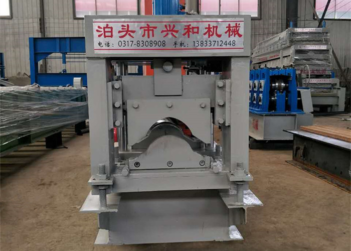 Industrial Ridge Cap Roll Forming Machine , Roofing Sheet Roll Forming Machine