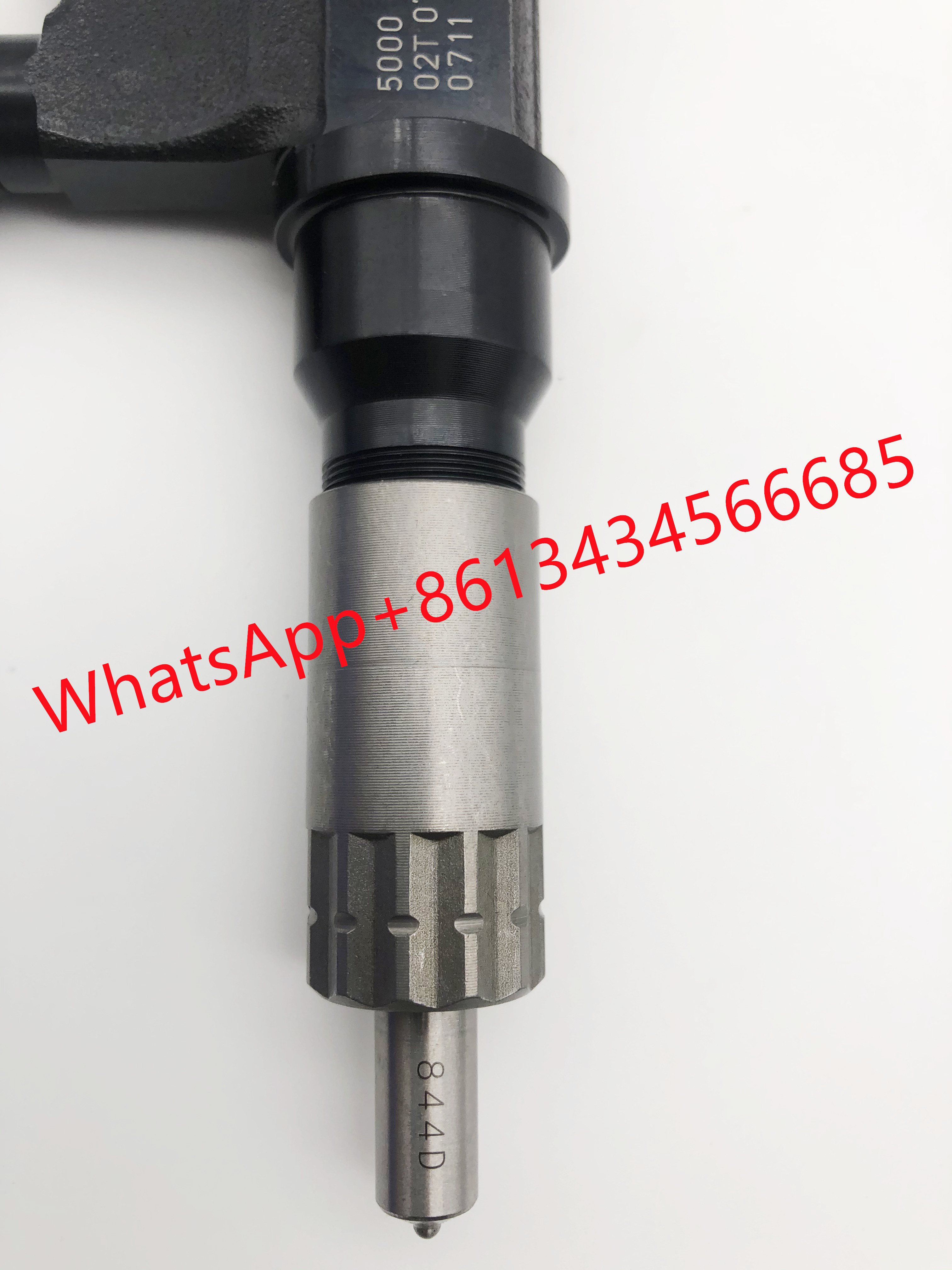 High Quality Common Rail Fuel Injector 095000-5012 095000-5014 For ISUZU 8-97306073-2