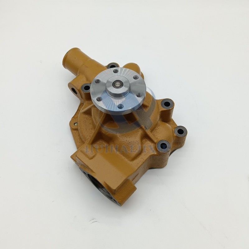 Excavator Spare Parts Water Pump 6206-61-1505 6206611505 for Engine 6D95L Excavator WA120-3