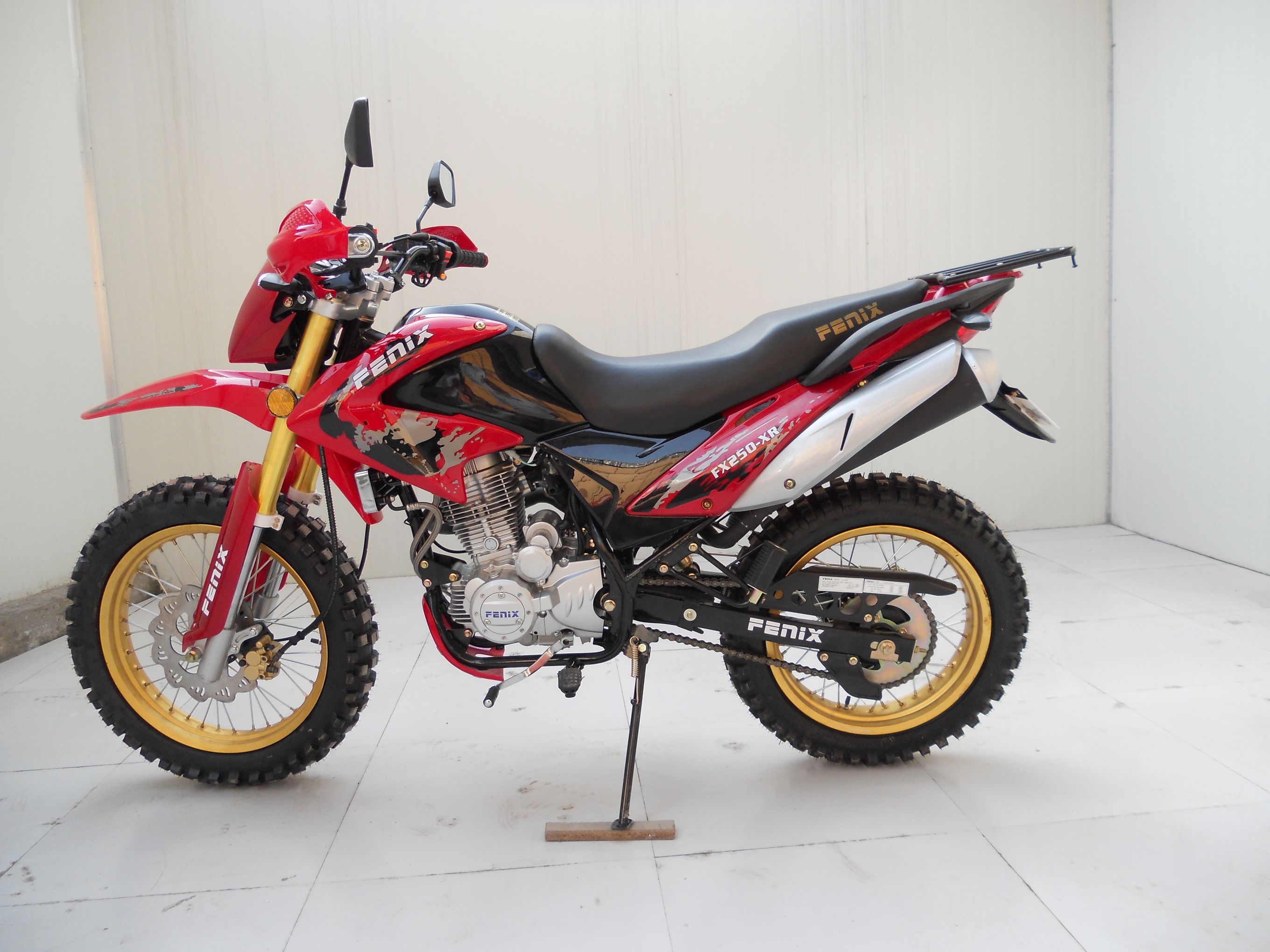 powerful Motorcycles Dirt Bike 150cc/200cc/250cc