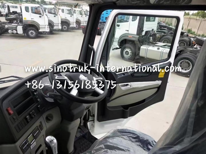 SINOTRUK HOWO Tractor Truck 6*4 RHD 430 HP New HOWO 0