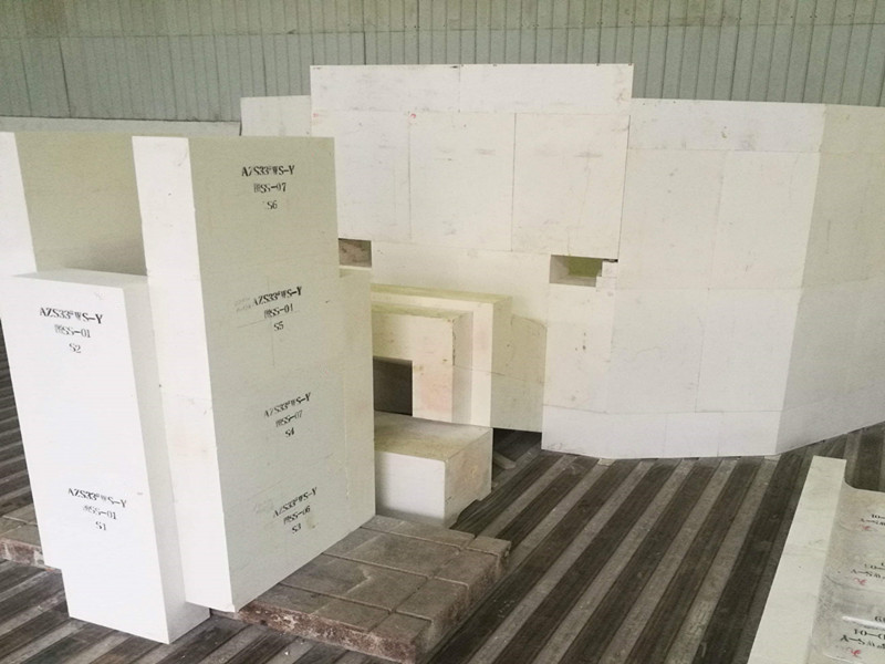 Electrocast Fused Cast AZS Refractory Kiln Fire Bricks for Glass Furnace at Lower