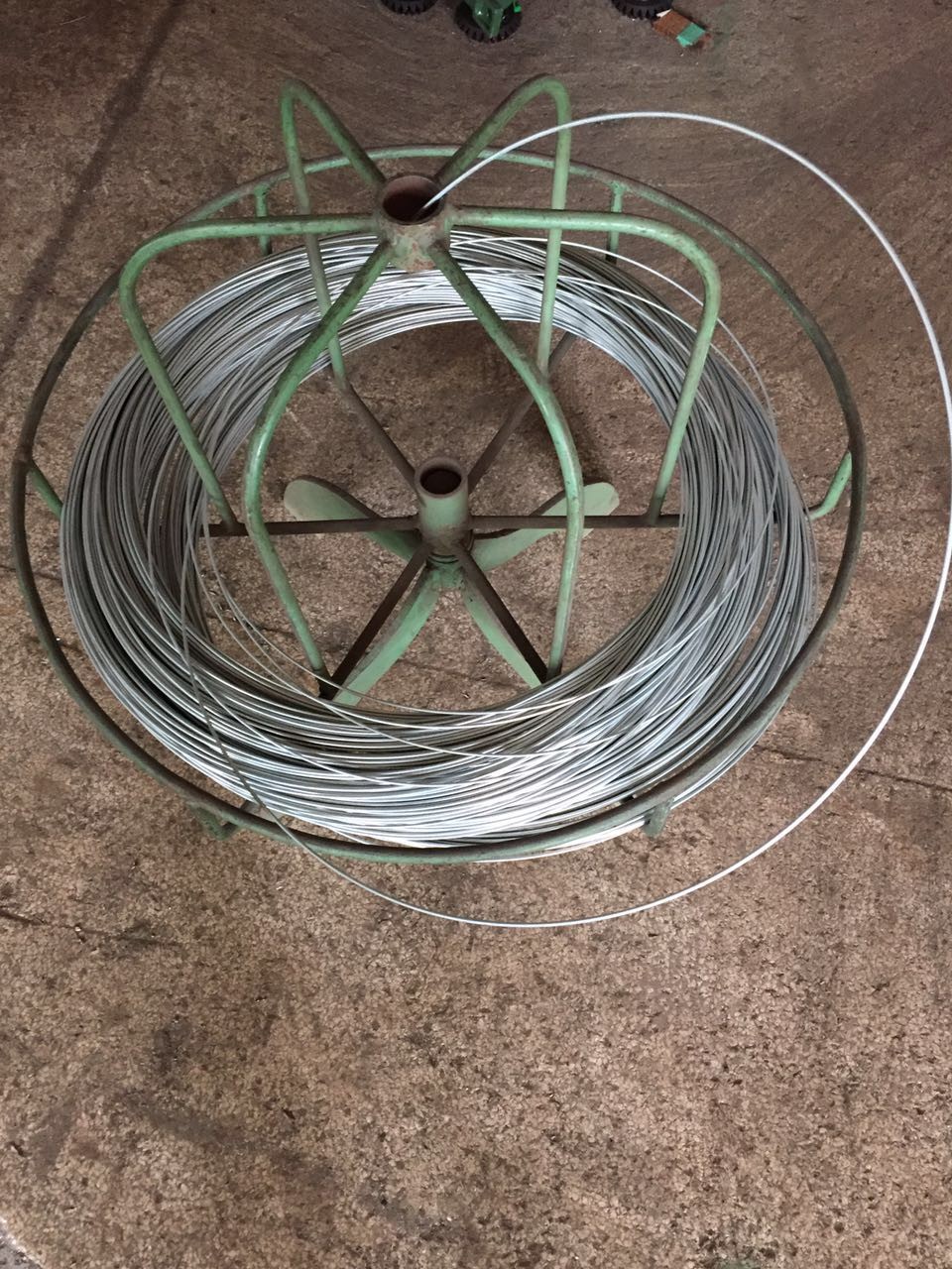 Professional Welded Mesh Machine Double Twisted Barbed Wire Making Machine