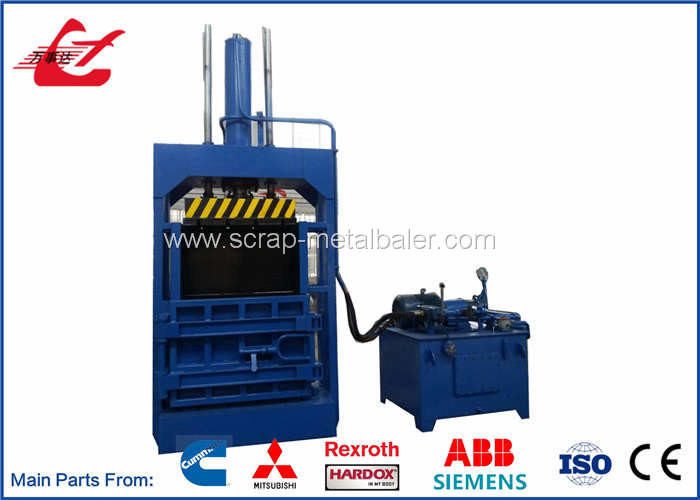 Heavy Duty 63 Ton Vertical Clothes Baler Machine , Stable Running Cardboard Bundler Machine