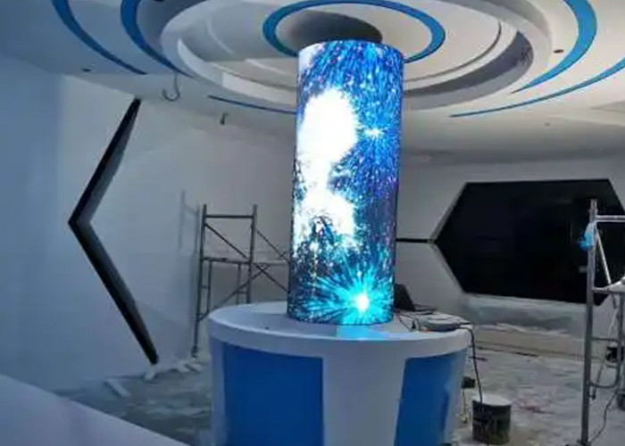240x120mm Indoor Flexible LED Display Screen P2 Customized SMD Large