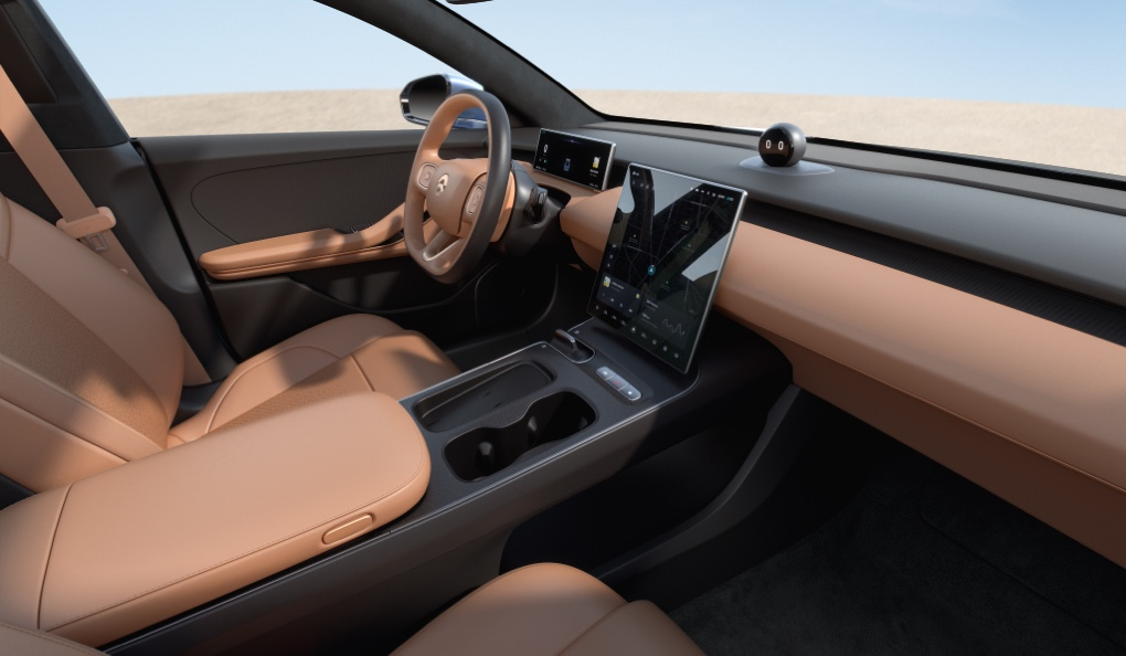 NIO ET5 Pure Electric EV Car with 490PS Maximum Power and Multiple Color Options