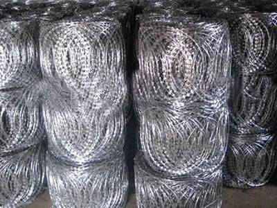 BTO-22 Welded Razor Wire Mesh with 75x150mm Aperture