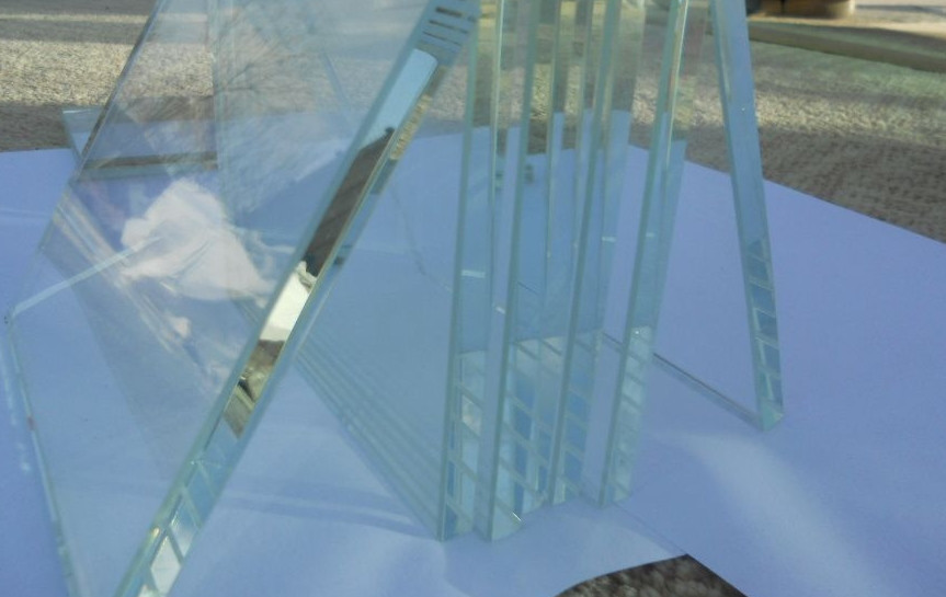 Customize Exact Size Ultra Clear Glass Polished Surface