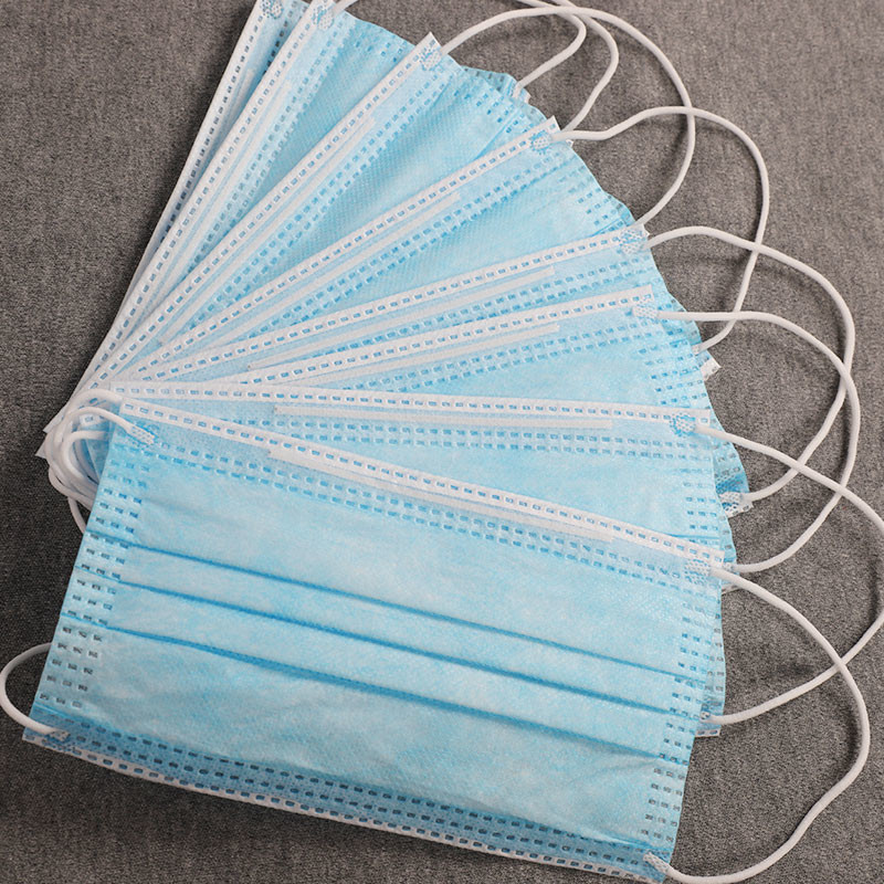 Fliud Resistant Disposable Face Mask Full Length Pvc Concealed Nose Piece