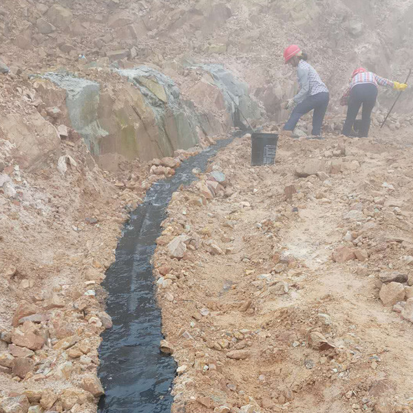 Resistance Reducing Ground Enhancement Material Electrode Barrier Reducing Age