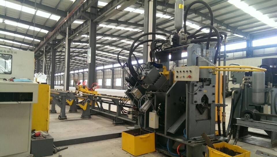 Angle Iron Punching Machine , Angle Iron Cutting Machine Adopt CNC Technology