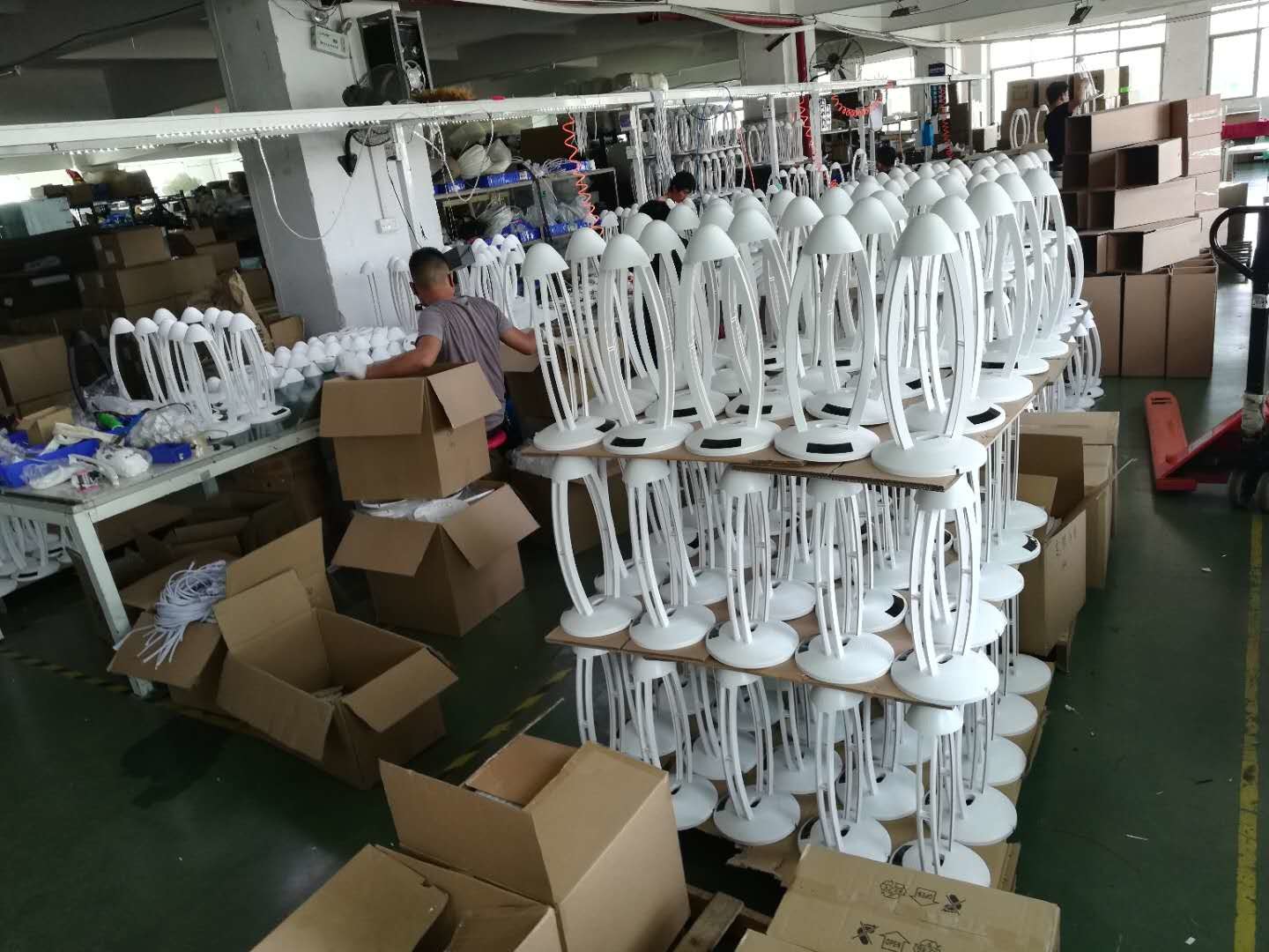 360 Degree Remote Control UVC Germicidal Lamp 220V / 110V AC Input Voltage