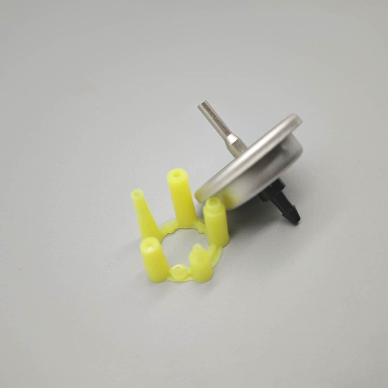 Versatile Lighter Gas Refill Kit for Travel and Camping - Reliable and Convenient Solution
