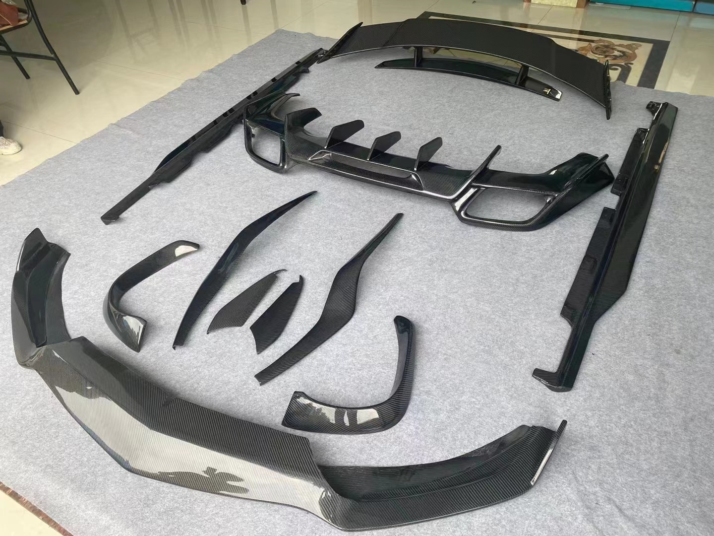 For Mercedes AMG GT Carbon Fiber Body Kit AMG GT Carbon Fiber Front Lip Diffuser Spoiler