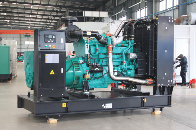 220kw 30kva 3 Phase Diesel Standby Generator 440A NTA855-G1A