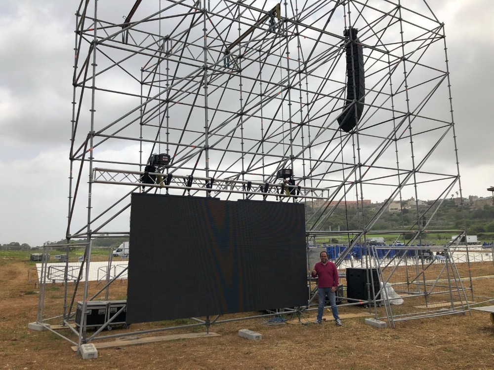 320*160mm Led Display Wall Aluminum Profile Cabinet Integrated Drive And Chips