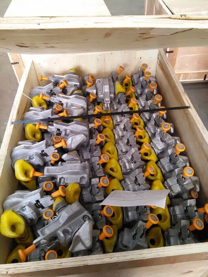 Dovetail Bottom Twistlock 45 or 55 degree ISO Shipping Container Parts within Container Casting Steel Container Lashing