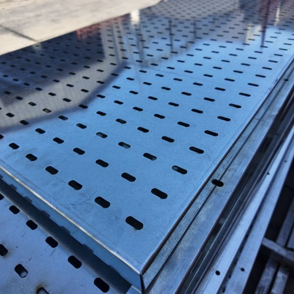 Galvanized Perforated Metal Sheet Customizable All Hole Types 1000*2000mm