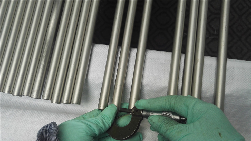 Corrosion Resisting Heat Exchanger Tube , Gr2 Gr9 Seamless Titanium Tube