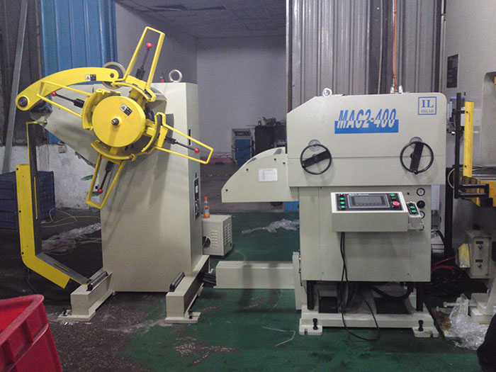 Gear Feeder