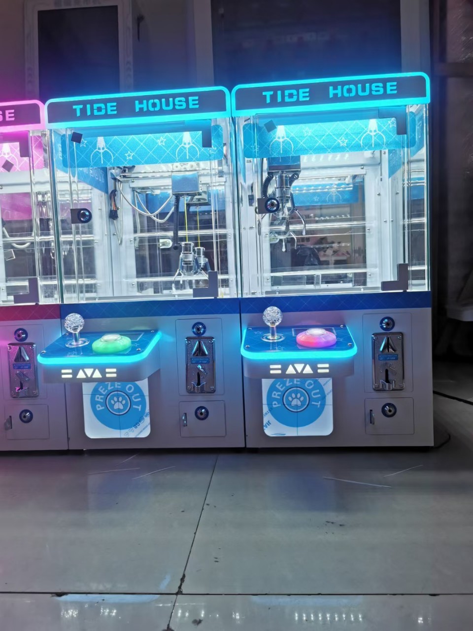 15 Inch TIDI HOUSE Small Size Bartop Claw Machine, Single Player Mini Claw Machine For 3.5 Inch Toys