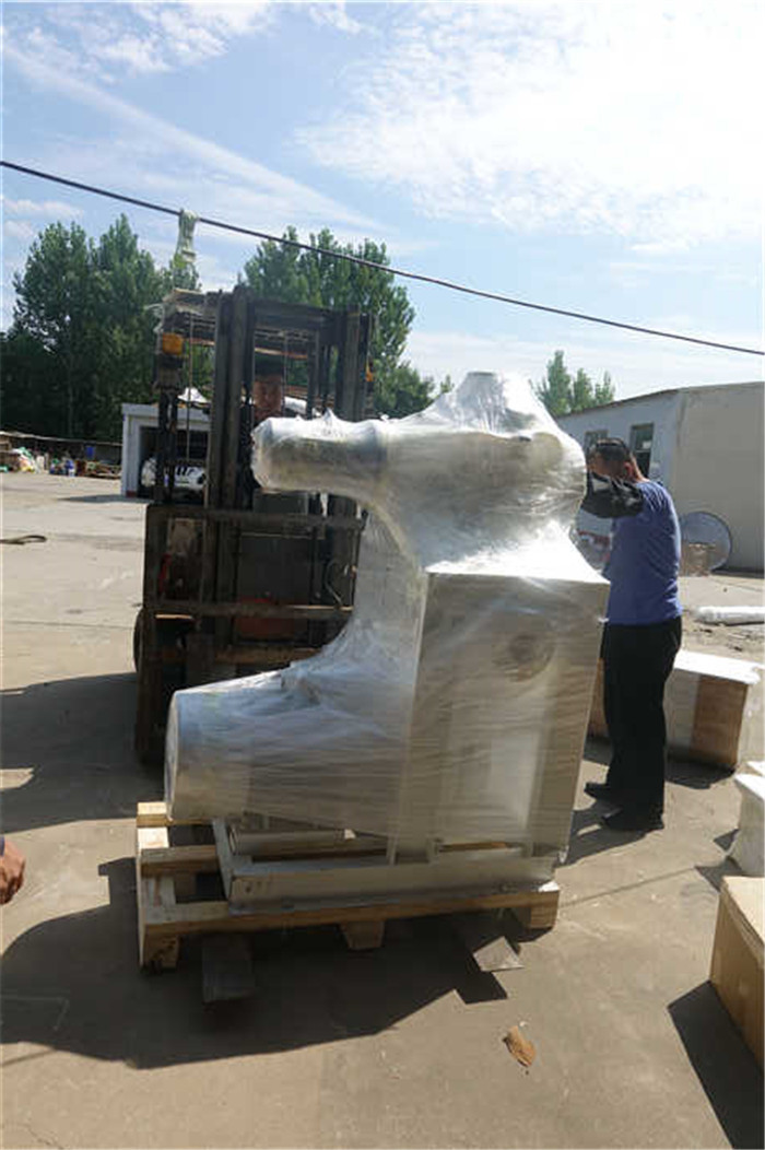 Effective Deoiling Vacuum Frying Equipment , Automatic Chips Frying Machine
